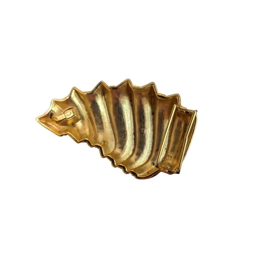 Vintage Gold Tone Conch Seashell Belt Buckle Nautical Coastal Ocean Accessory